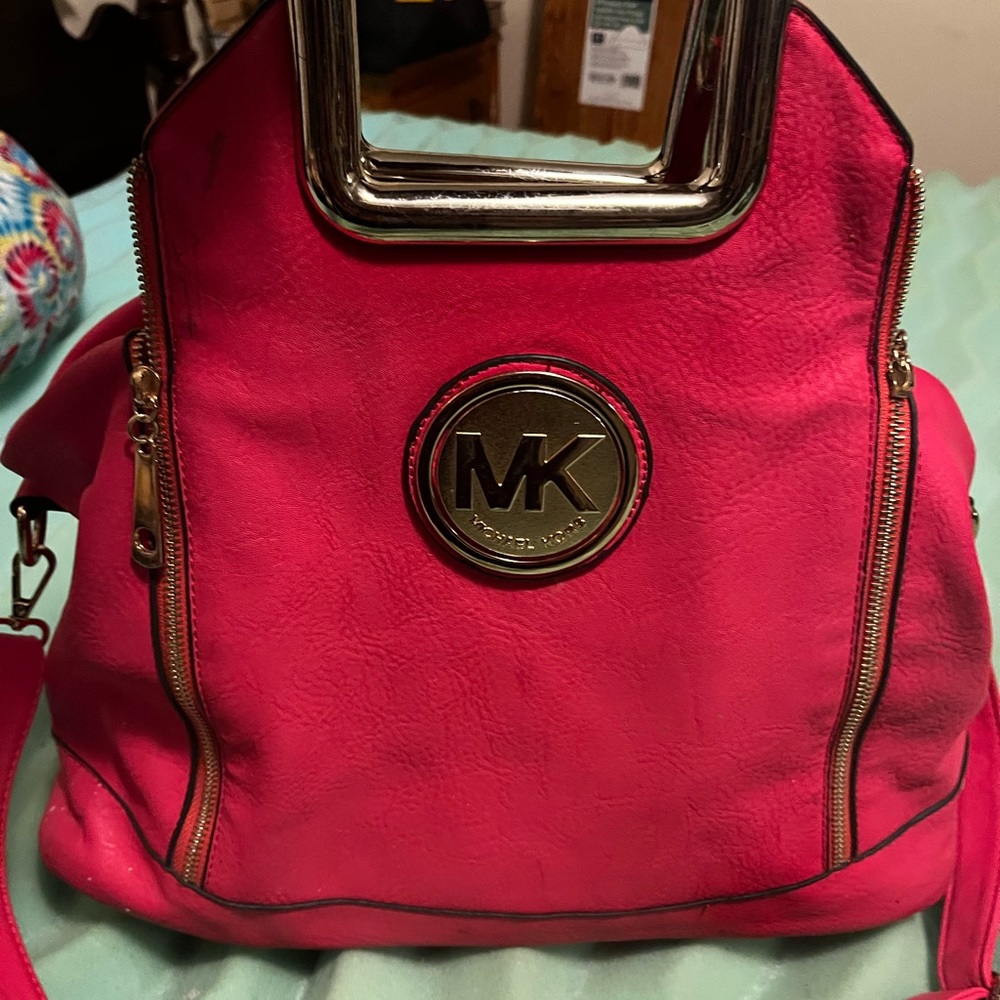 Michael Kors Tote - Picture 3 of 6